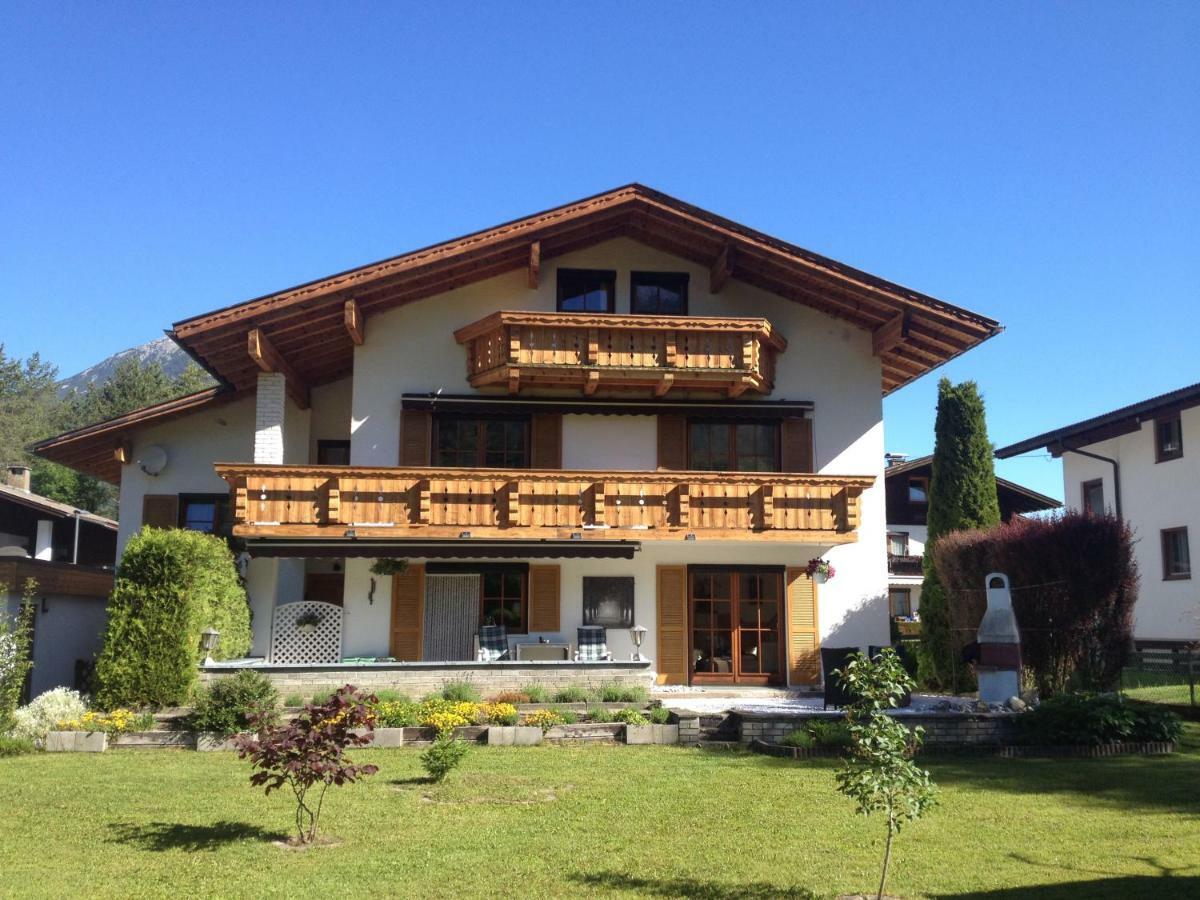 Schneehaus Chalet Ehrwald Bagian luar foto