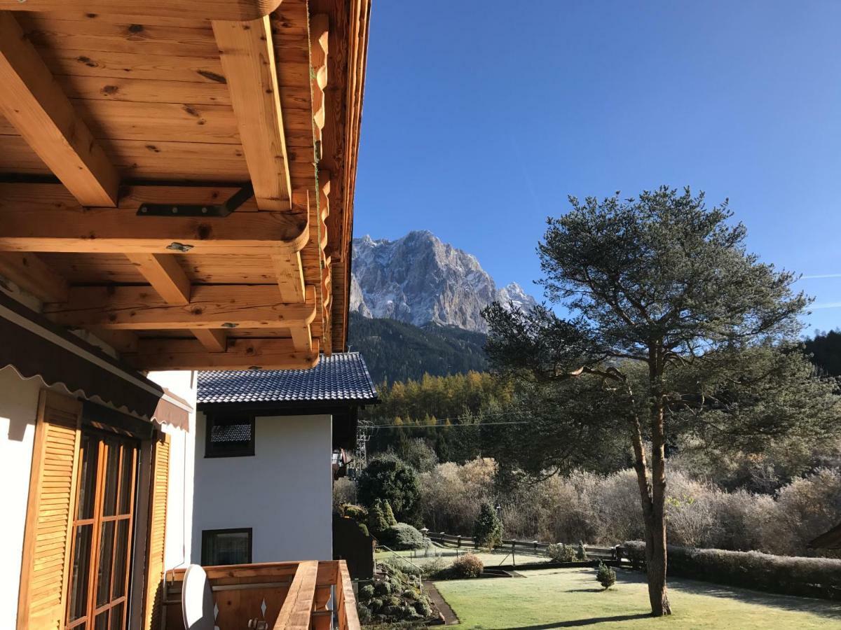 Schneehaus Chalet Ehrwald Bagian luar foto